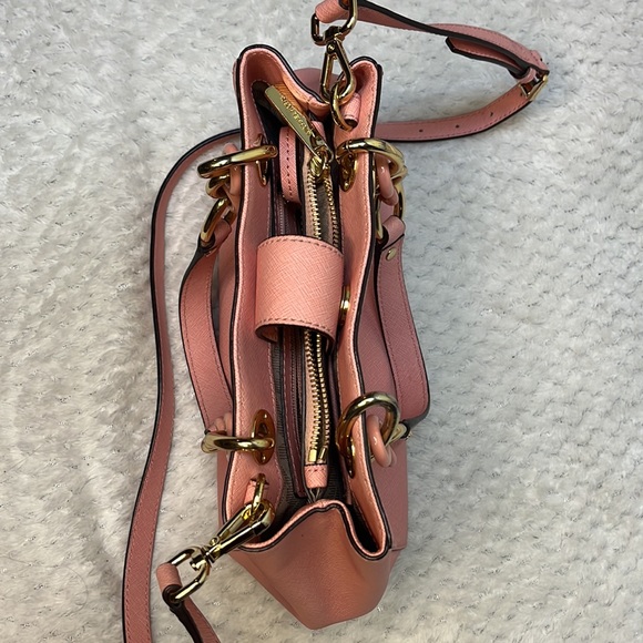 Pink Michael Kors bag - Picture 9 of 14